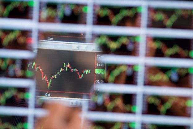 Strategi CFD Forex Lanjutan: Menavigasi Siklus Bank Sentral dari Perspektif UEA Strategi CFD Forex Lanjutan: Menavigasi Siklus Bank Sentral dari Perspektif UEA