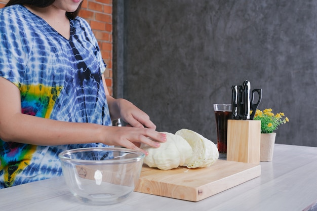 Makanan & memasak menjadi sederhana untuk pemula
